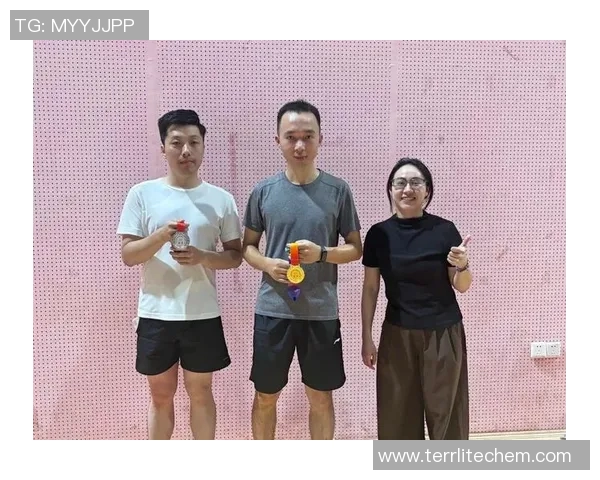 全国锦标赛回顾:成都乒乓球队展现卓越团队协作精神与实力 全国锦标赛回顾:成都乒乓球队展现卓越团队协作精神与实力